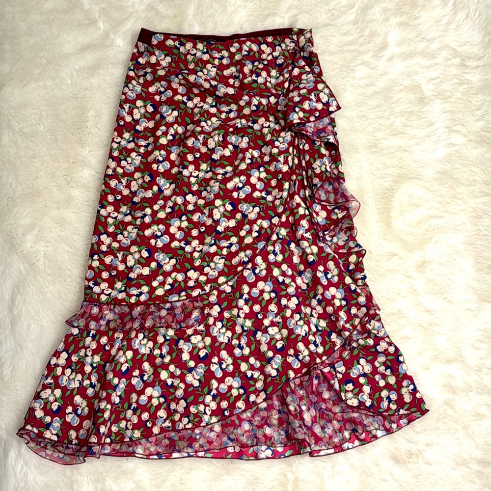 Authentic Louis Vuitton 2005 Runway Collection Cherry Berry Print Ruffle Skirt❣️ - Picture 2 of 13
